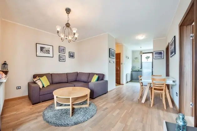 Apart Daire (6, Kopernika 4)