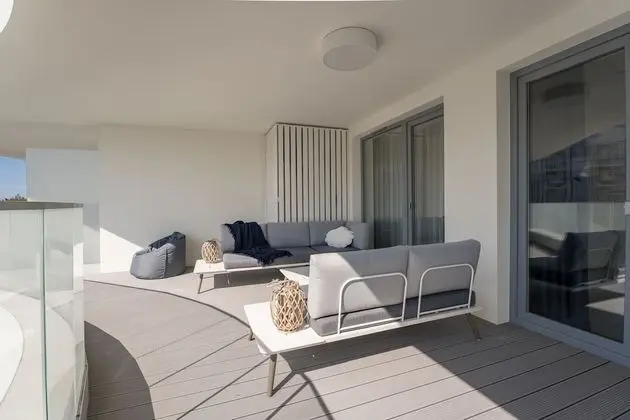 Apart Daire (3407 częściowy widok na jezioro)