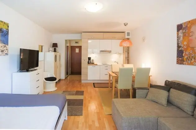 Standard Stüdyo Süit