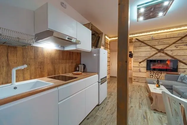 Deluxe Apart Daire (Fuksja)