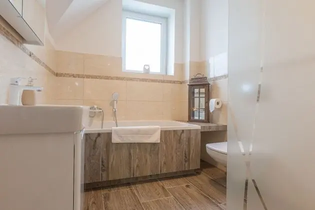 Deluxe Apart Daire (Fuksja)