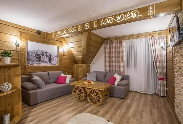 Deluxe Apart Daire (Debowy)