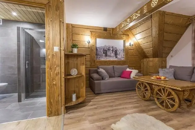 Deluxe Apart Daire (Debowy)