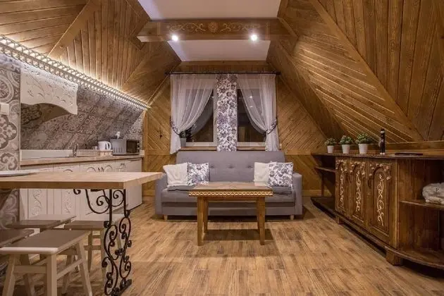 Deluxe Apart Daire (Olchowy)