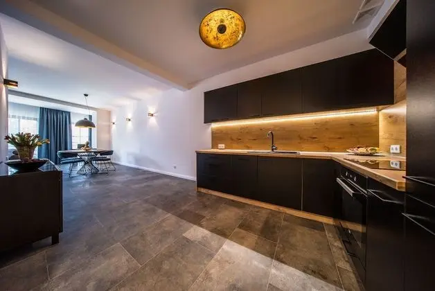 Apart Daire, 1 Büyük (Queen) Boy Yatak ve Çekyat