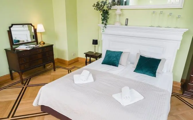 Standard Dört Kişilik Oda, Birden Çok Yatak