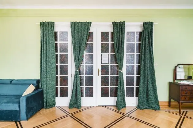 Standard Dört Kişilik Oda, Birden Çok Yatak