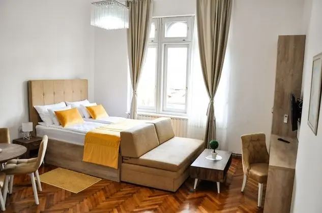 Exclusive Stüdyo, Nehir Manzaralı (1)