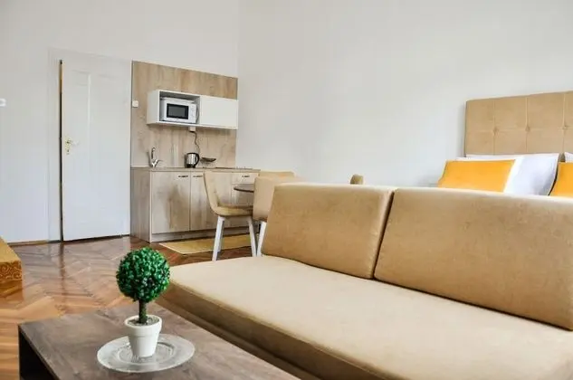 Exclusive Stüdyo, Nehir Manzaralı (1)