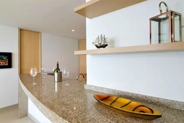 Elite Apart Daire, 2 Yatak Odası, Deniz Manzaralı (SMR293A)