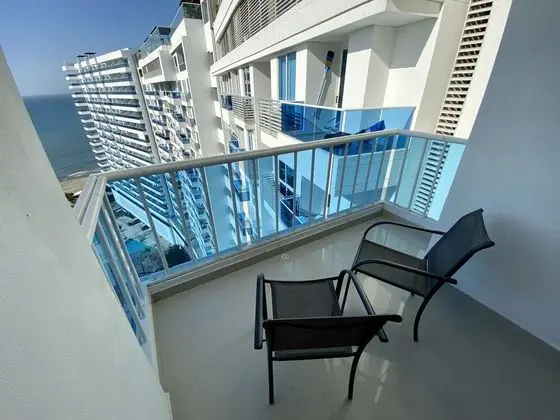 Family Apartment (SMR267A)
