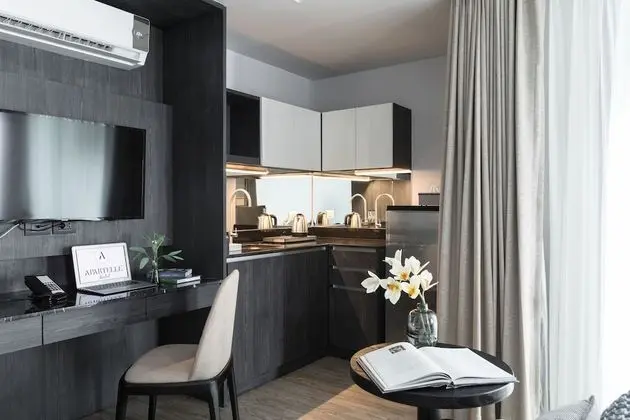 Executive Modern Room
