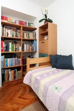 Apart Daire, 3 Yatak Odası (1208/11117)