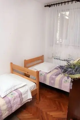 Apart Daire, 3 Yatak Odası (1208/11117)