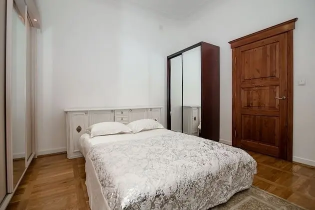 Apart Daire, Şehir Manzaralı