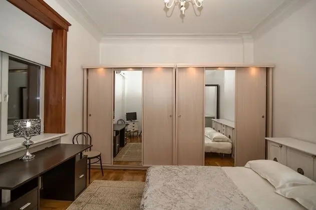 Apart Daire, Şehir Manzaralı
