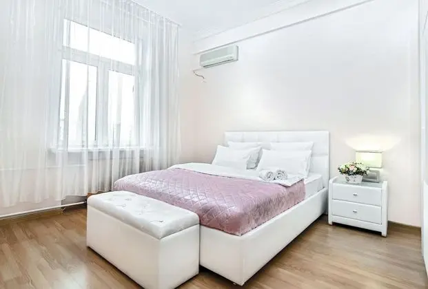 Apart Daire, Şehir Manzaralı