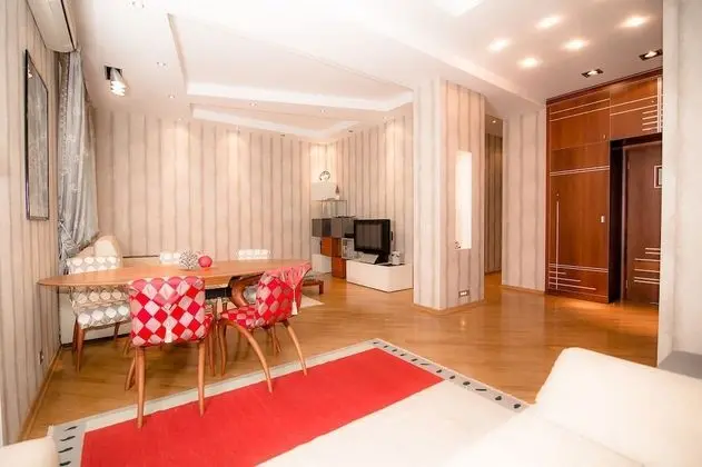 Apart Daire, Şehir Manzaralı