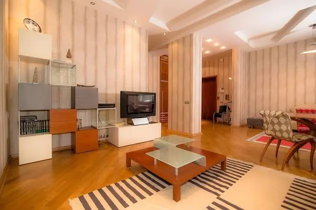 Apart Daire, Şehir Manzaralı