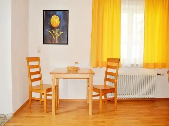 Apart Daire, Sauna, Dağ Manzaralı (Neukirchen am Grossvenediger 01)