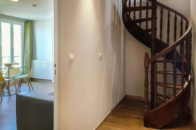 Basic Dubleks, Balkon