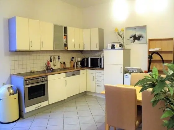 Apart Daire, 2 Yatak Odası, Mutfak