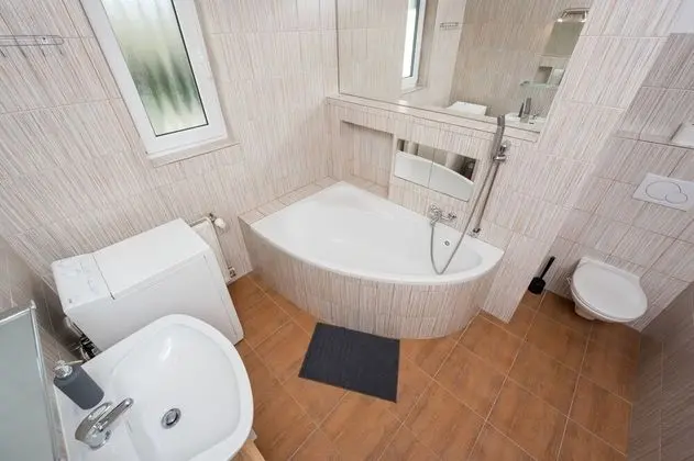 Süit, 1 Yatak Odası (#8)