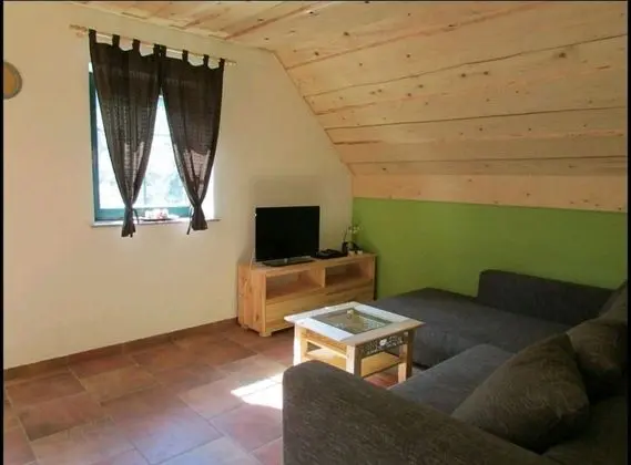 Apart Daire (Crvena)