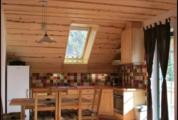 Apart Daire (Narancasti)