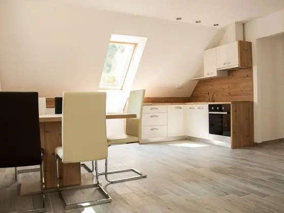 Apart Daire, Banyolu/Duşlu, Dağ Manzaralı (David)