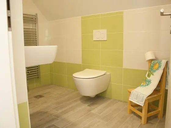 Deluxe Apart Daire, Banyolu/Duşlu, Dağ Manzaralı (Anže)