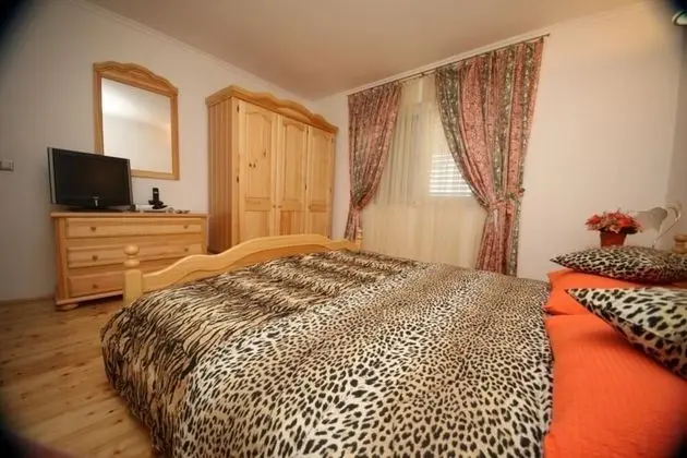 Apart Daire (Four Bedroom Apartment)