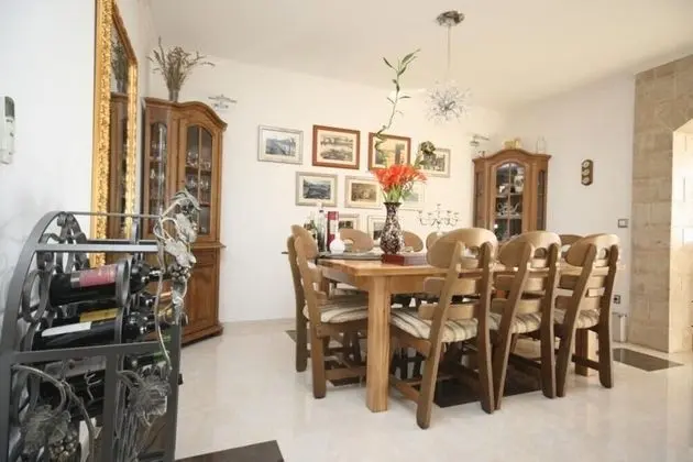 Apart Daire (Four Bedroom Apartment)