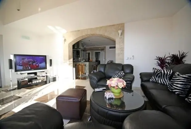 Apart Daire (Four Bedroom Apartment)