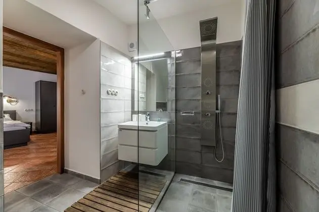 Apart Daire, 2 Yatak Odası, 2 Banyolu