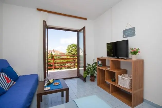 Family Apart Daire, Birden Çok Yatak, Bahçeli (Apartman Brankica 1 Island Krk)