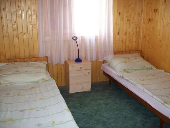Apart Daire, Bahçe Manzaralı