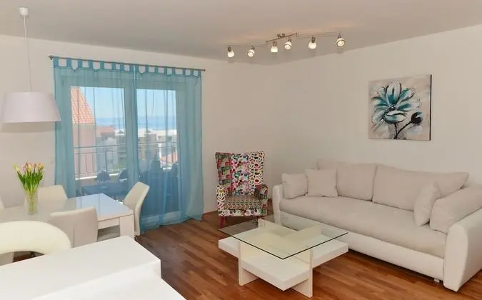 Apart Daire, Deniz Manzaralı