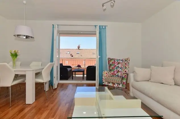 Apart Daire, Deniz Manzaralı