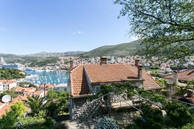 Apart Daire (Two-Bedroom Apartment)