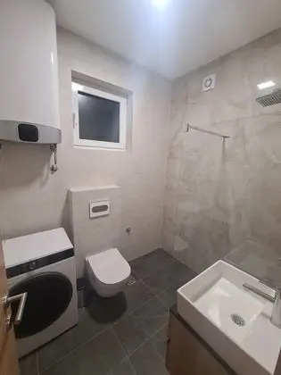 City Tek Büyük Yataklı Oda