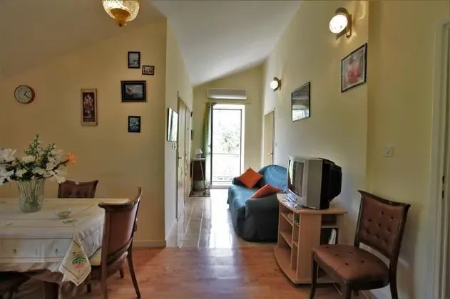 Apart Daire (Two Bedroom Apartment -Terrace and Ga)
