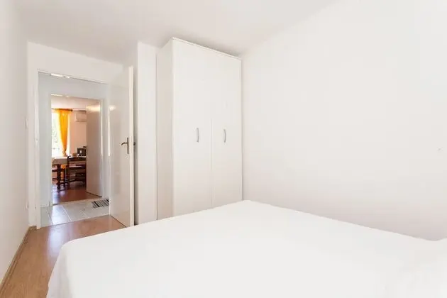 Apart Daire (Two-Bedroom Apartment with Terrace)