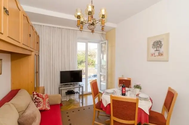 Apart Daire (Two-Bedroom Apartment with Terrace)