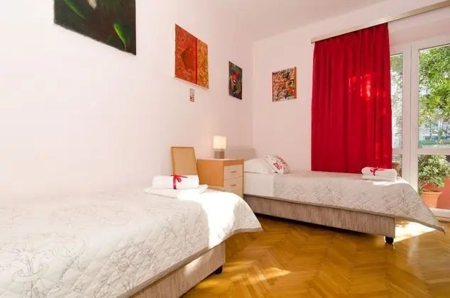 Apart Daire (Two-Bedroom Apartment with Terrace)