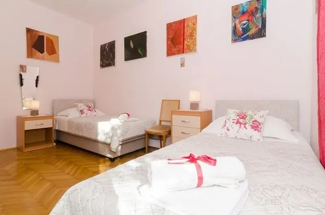 Apart Daire (Two-Bedroom Apartment with Terrace)