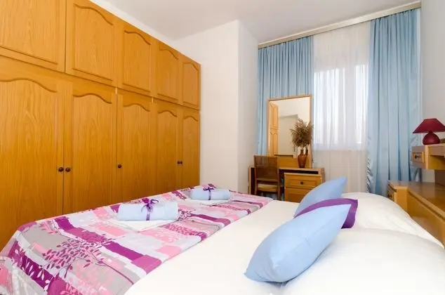 Apart Daire (Two-Bedroom Apartment with Terrace)