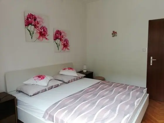 Apart Daire, Deniz Manzaralı (Ani)