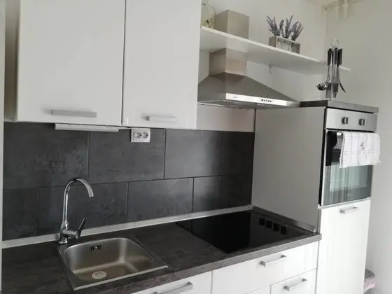 Apart Daire, Deniz Manzaralı (Ani)