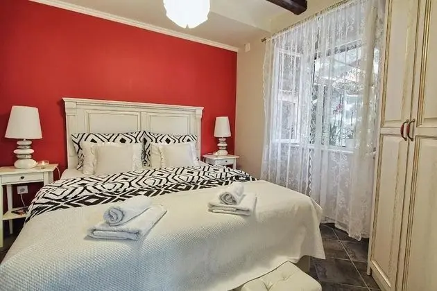 Comfort Apart Daire, Avlu Manzaralı